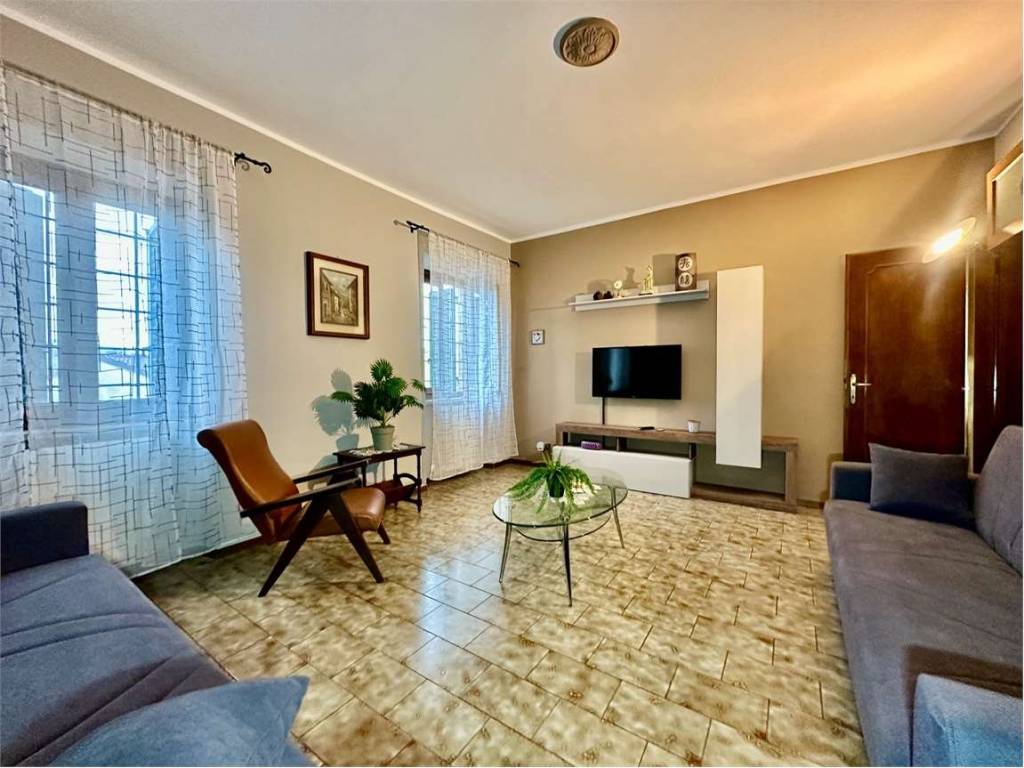 casa indipendente in vendita a Capannori in zona Marlia