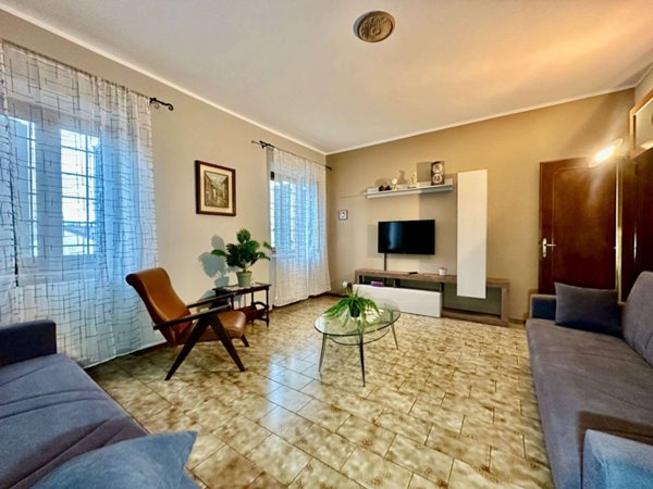 casa indipendente in vendita a Capannori in zona Marlia