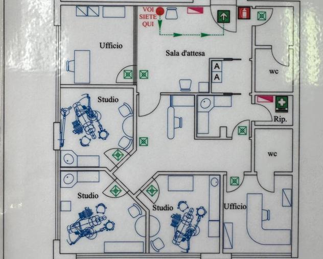 ufficio in vendita a Capannori in zona Guamo