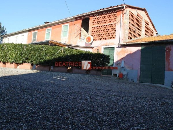 casa indipendente in vendita a Capannori in zona San Gennaro