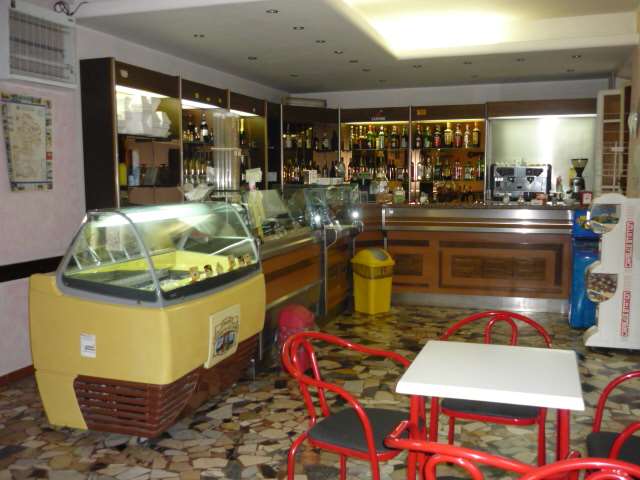 negozio in vendita a Capannori