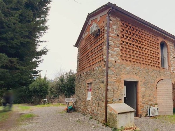 casa indipendente in vendita a Capannori