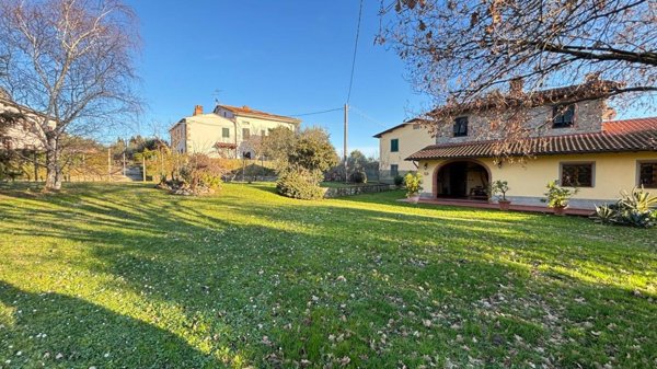 casa indipendente in vendita a Capannori