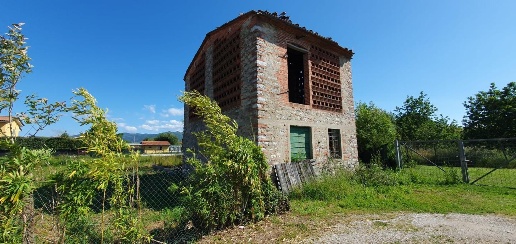 casa indipendente in vendita a Capannori in zona Lammari