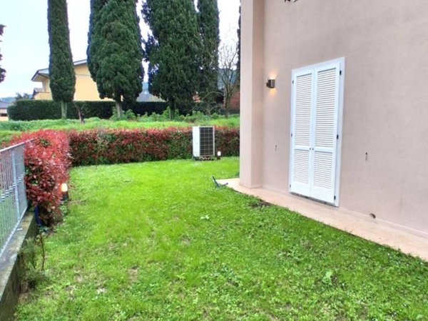 casa indipendente in vendita a Capannori