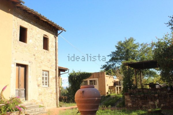 casa indipendente in vendita a Capannori in zona Guamo