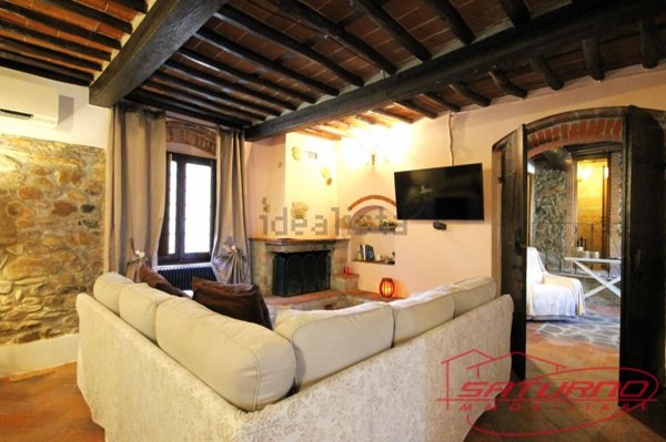 casa indipendente in vendita a Capannori