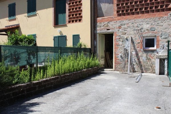 casa indipendente in vendita a Capannori