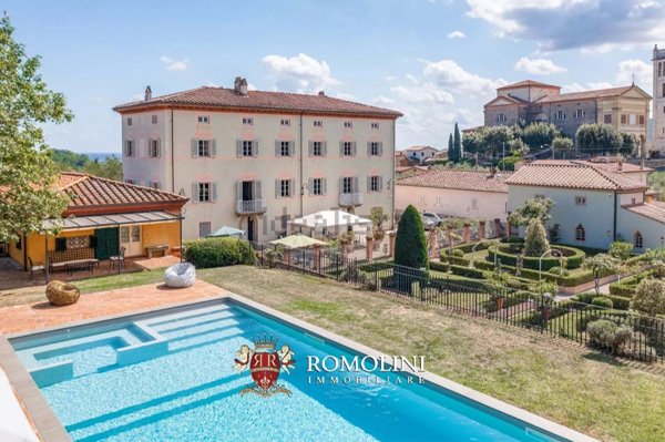 casa indipendente in vendita a Capannori in zona Castelvecchio di Compito
