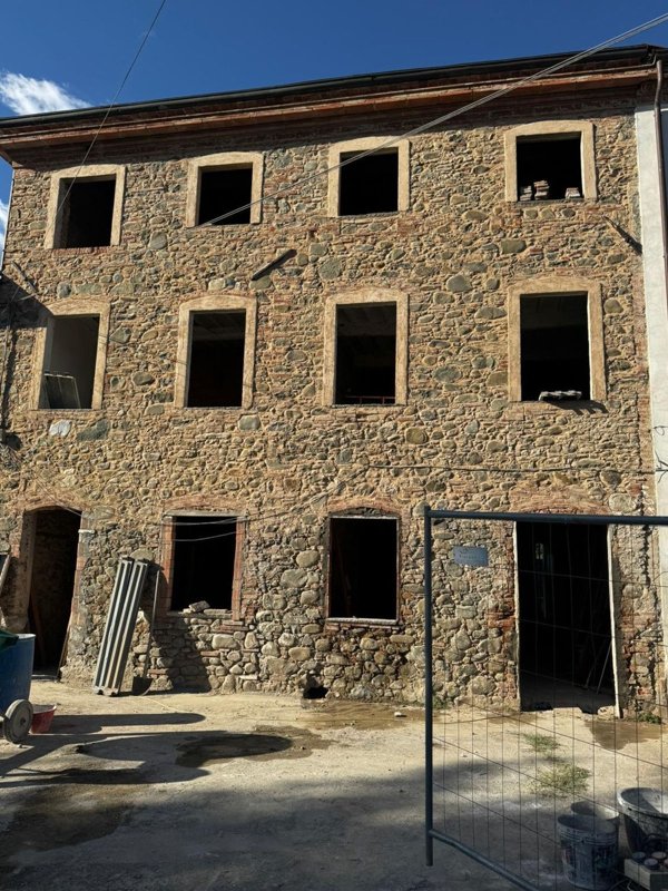 casa indipendente in vendita a Capannori