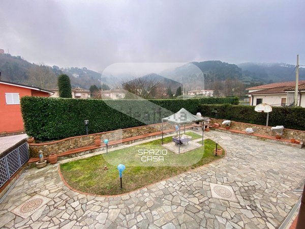 casa indipendente in vendita a Capannori