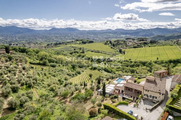 casa indipendente in vendita a Capannori