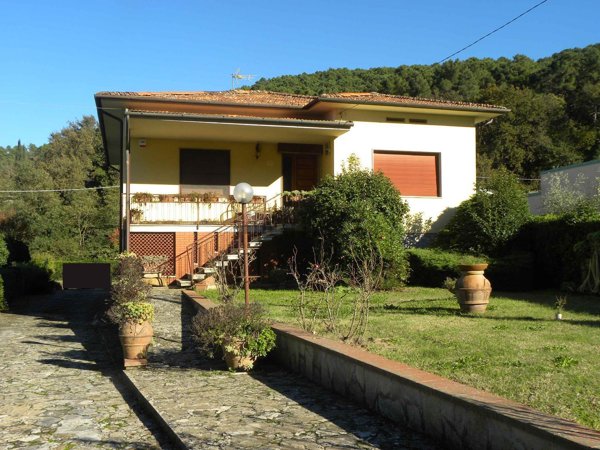 casa indipendente in vendita a Capannori