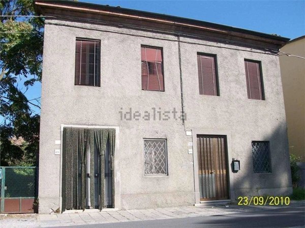 casa indipendente in vendita a Capannori in zona Borgonuovo