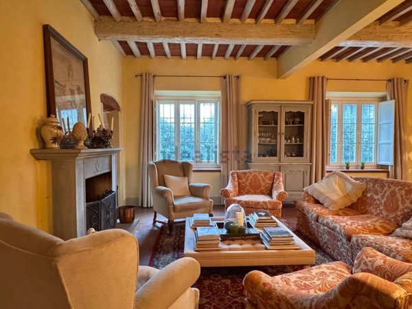 casale in vendita a Capannori