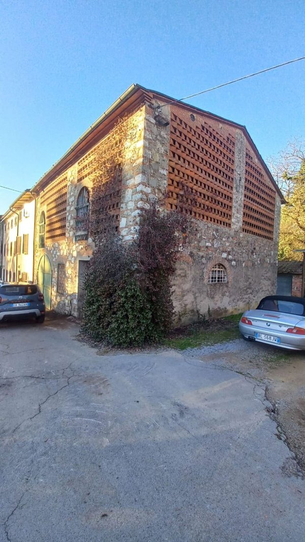 casale in vendita a Capannori