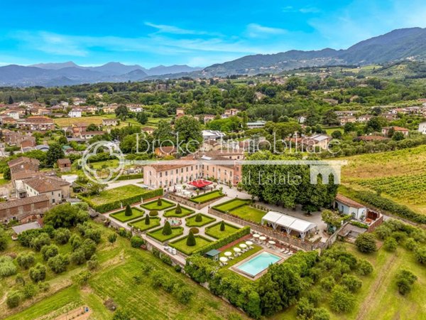 casa indipendente in vendita a Capannori