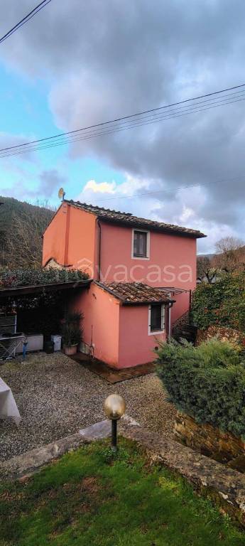 casa indipendente in vendita a Capannori