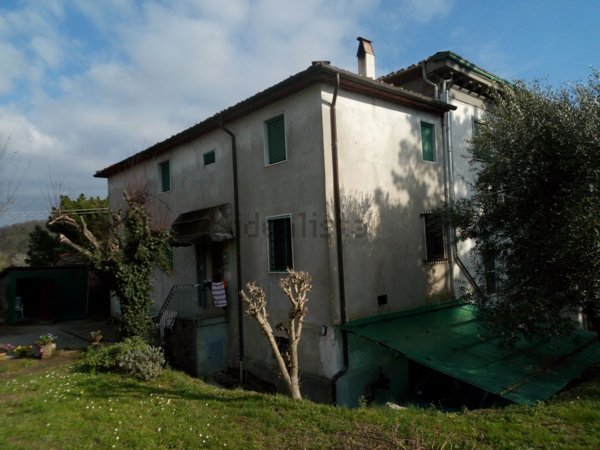 casa indipendente in vendita a Capannori