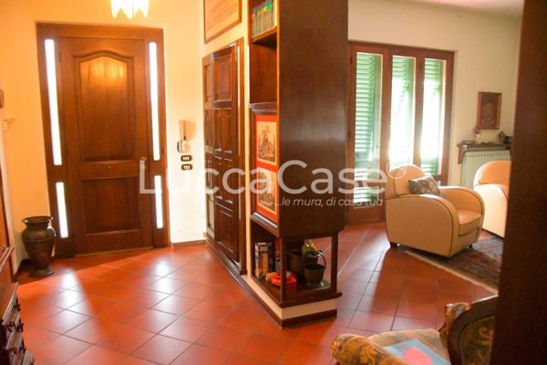 casa indipendente in vendita a Capannori in zona Lunata