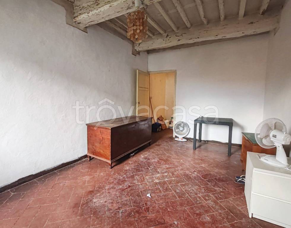 casa indipendente in vendita a Capannori in zona Lunata