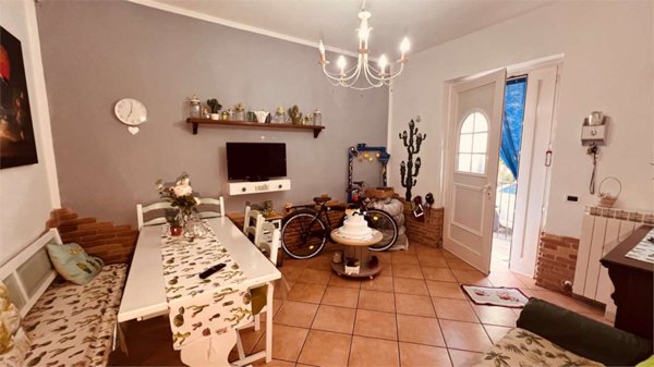 appartamento in vendita a Capannori in zona Marlia