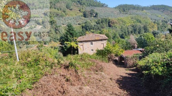 casale in vendita a Capannori