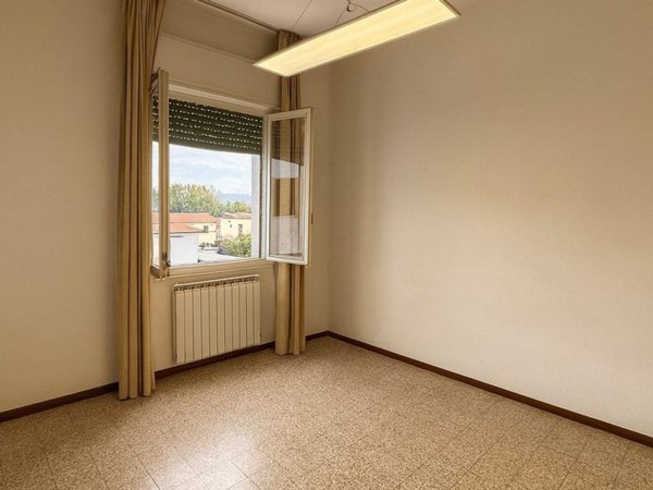 appartamento in vendita a Capannori in zona Segromigno in Monte