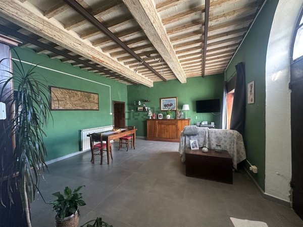 casa indipendente in vendita a Capannori in zona Segromigno in Monte