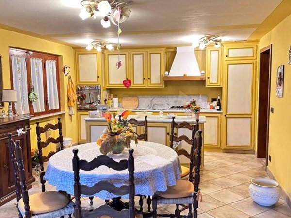 casa indipendente in vendita a Capannori