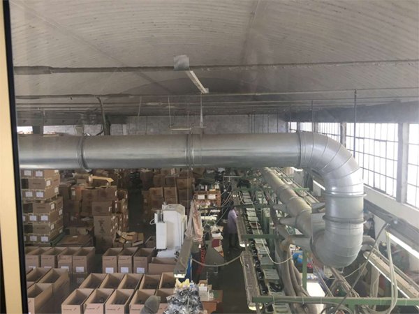 locale di sgombero in vendita a Capannori in zona Segromigno in Monte