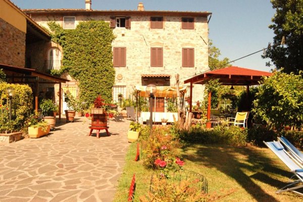 casale in vendita a Capannori