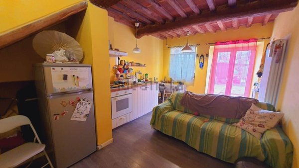 casa indipendente in vendita a Capannori