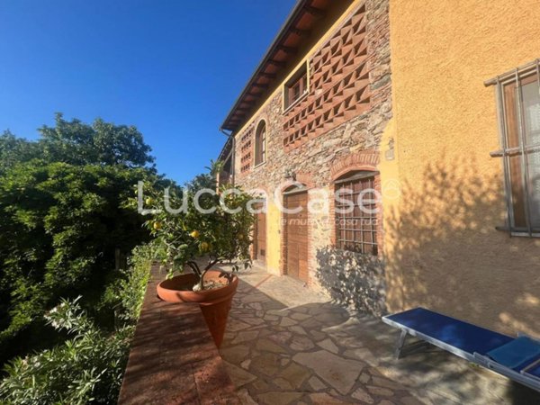 appartamento in vendita a Capannori in zona Vorno