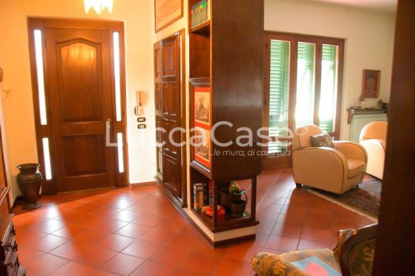 casa indipendente in vendita a Capannori in zona Lunata