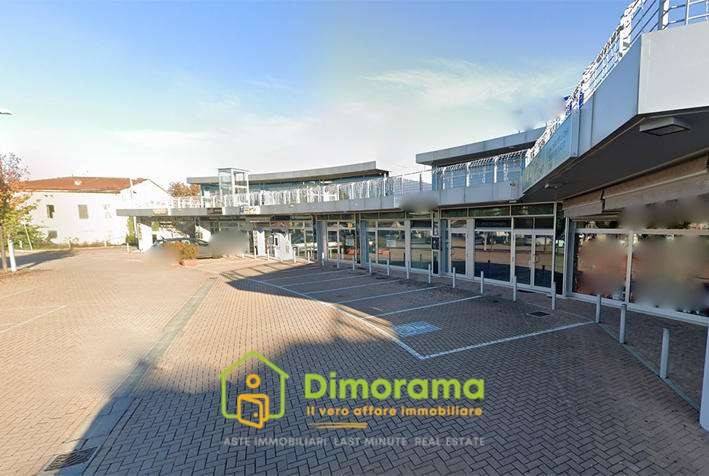 appartamento in vendita a Capannori in zona Lunata