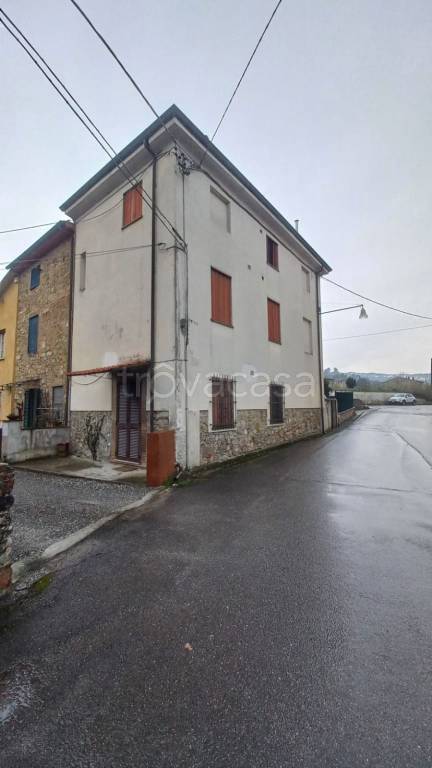 casa indipendente in vendita a Capannori