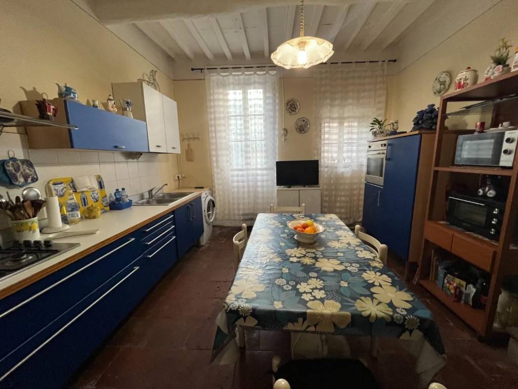 casa indipendente in vendita a Capannori