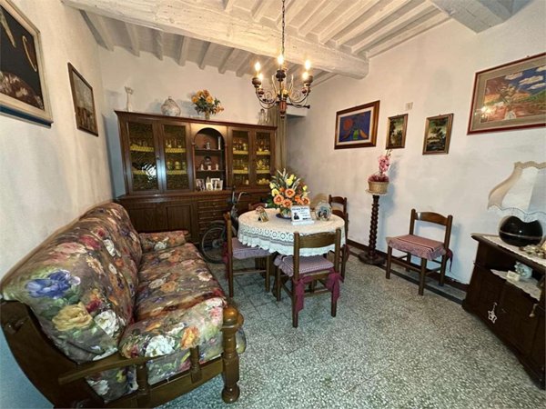 casa indipendente in vendita a Capannori