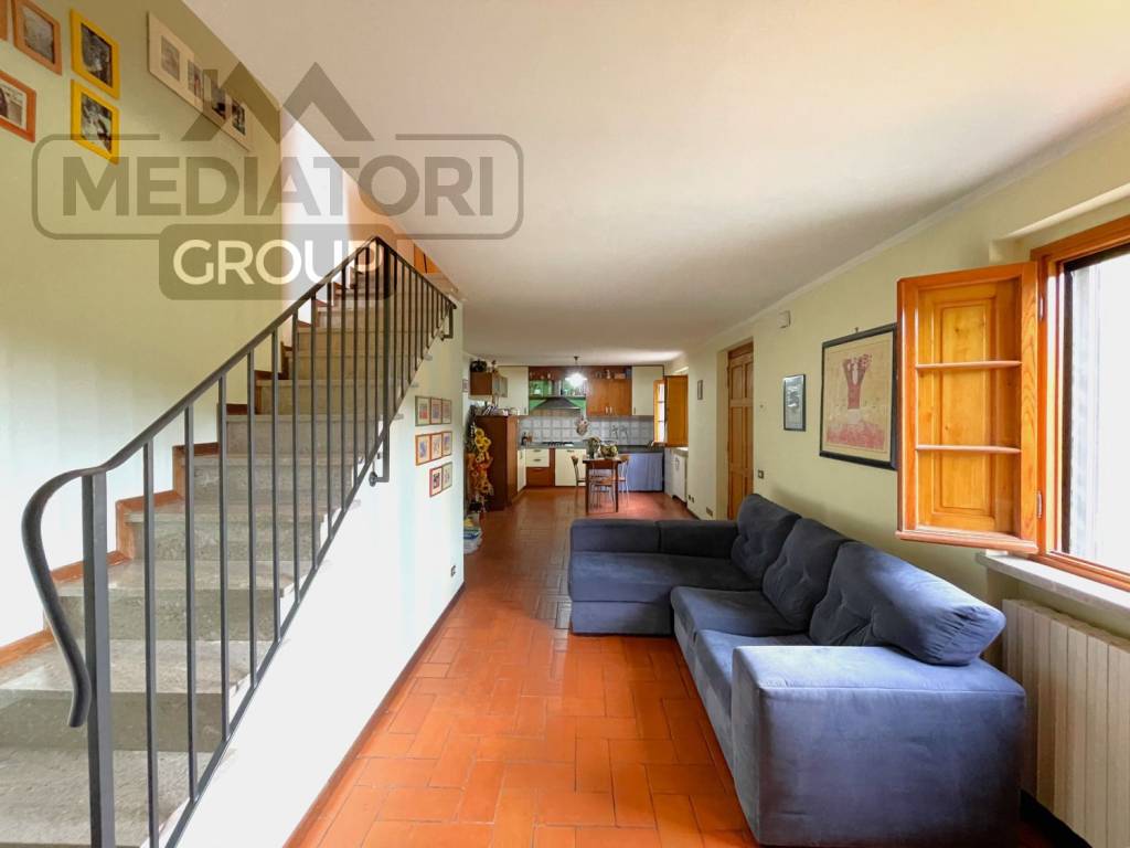 casa indipendente in vendita a Capannori in zona Marlia