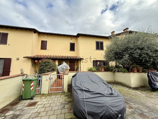 casa indipendente in vendita a Capannori
