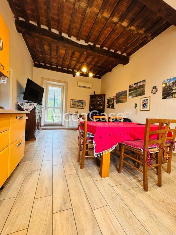 casa indipendente in vendita a Capannori