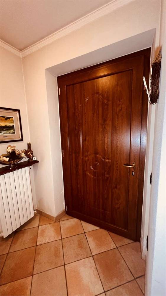 casa indipendente in vendita a Capannori in zona Segromigno in Monte