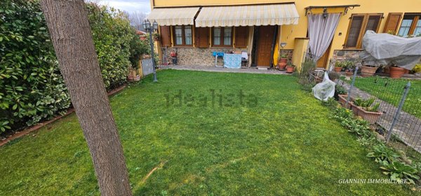 appartamento in vendita a Capannori in zona Lammari