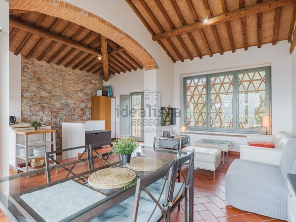 casa indipendente in vendita a Capannori