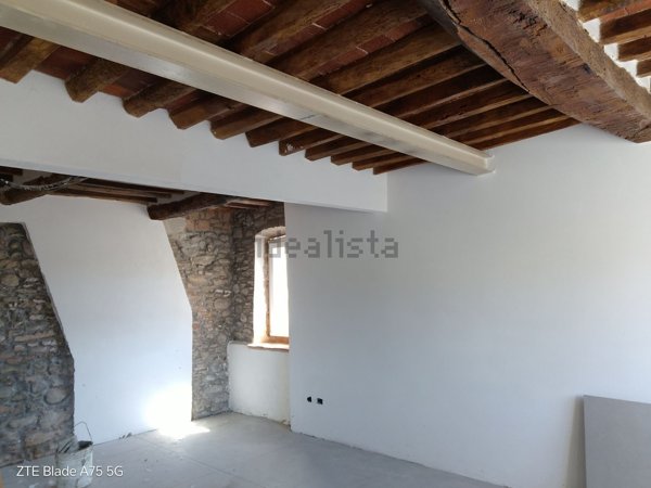 casa indipendente in vendita a Capannori