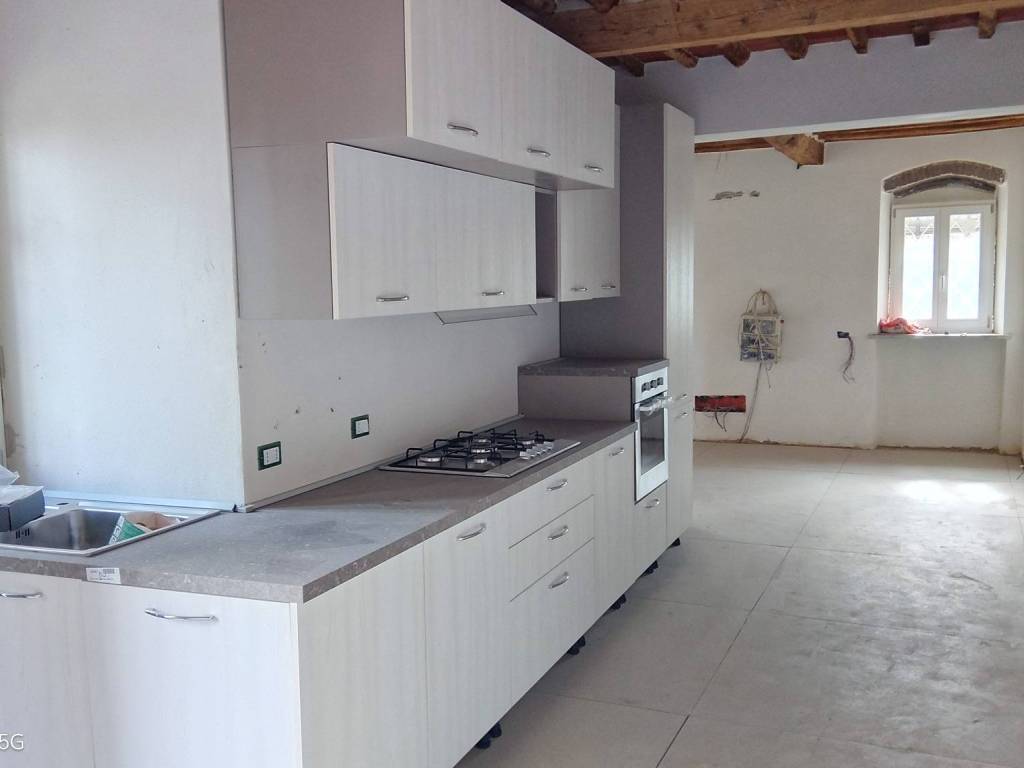 casa indipendente in vendita a Capannori