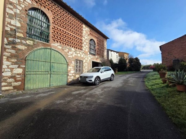 casale in vendita a Capannori