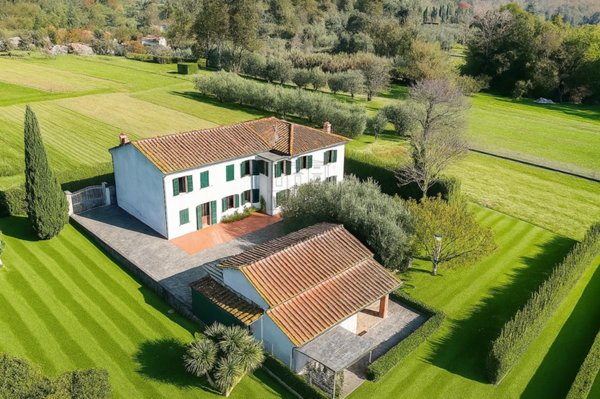 casa indipendente in vendita a Capannori