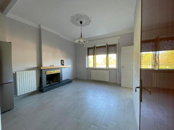 appartamento in vendita a Capannori in zona Lammari